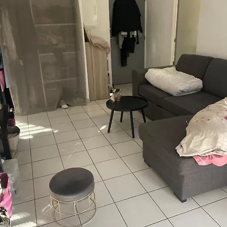 דירה Superbe Studio Avec Balcon En Calme Grabels